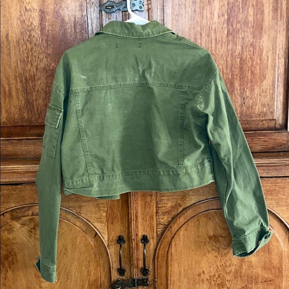 Structured Utility Jacket - Picture 2 of 3